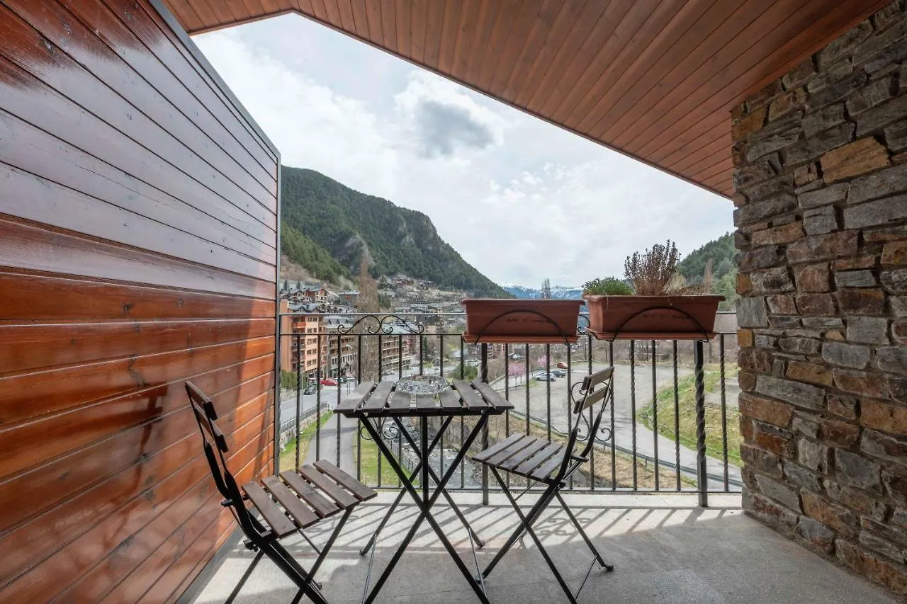 Apartaments Sant Moritz Arinsal