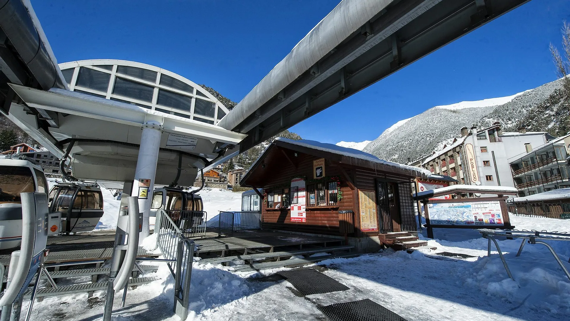 Apartaments Sant Moritz Arinsal Appartement