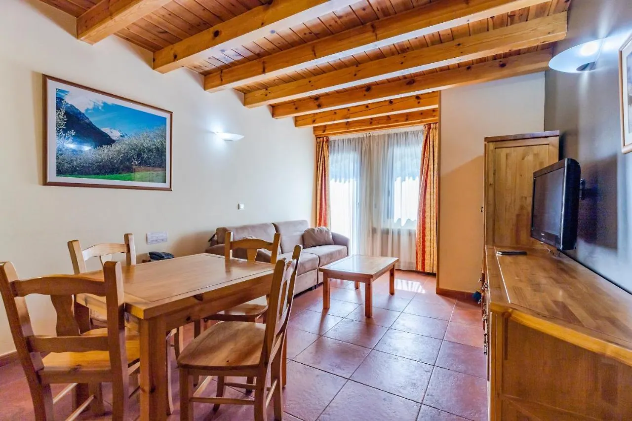 Apartaments Sant Moritz Arinsal