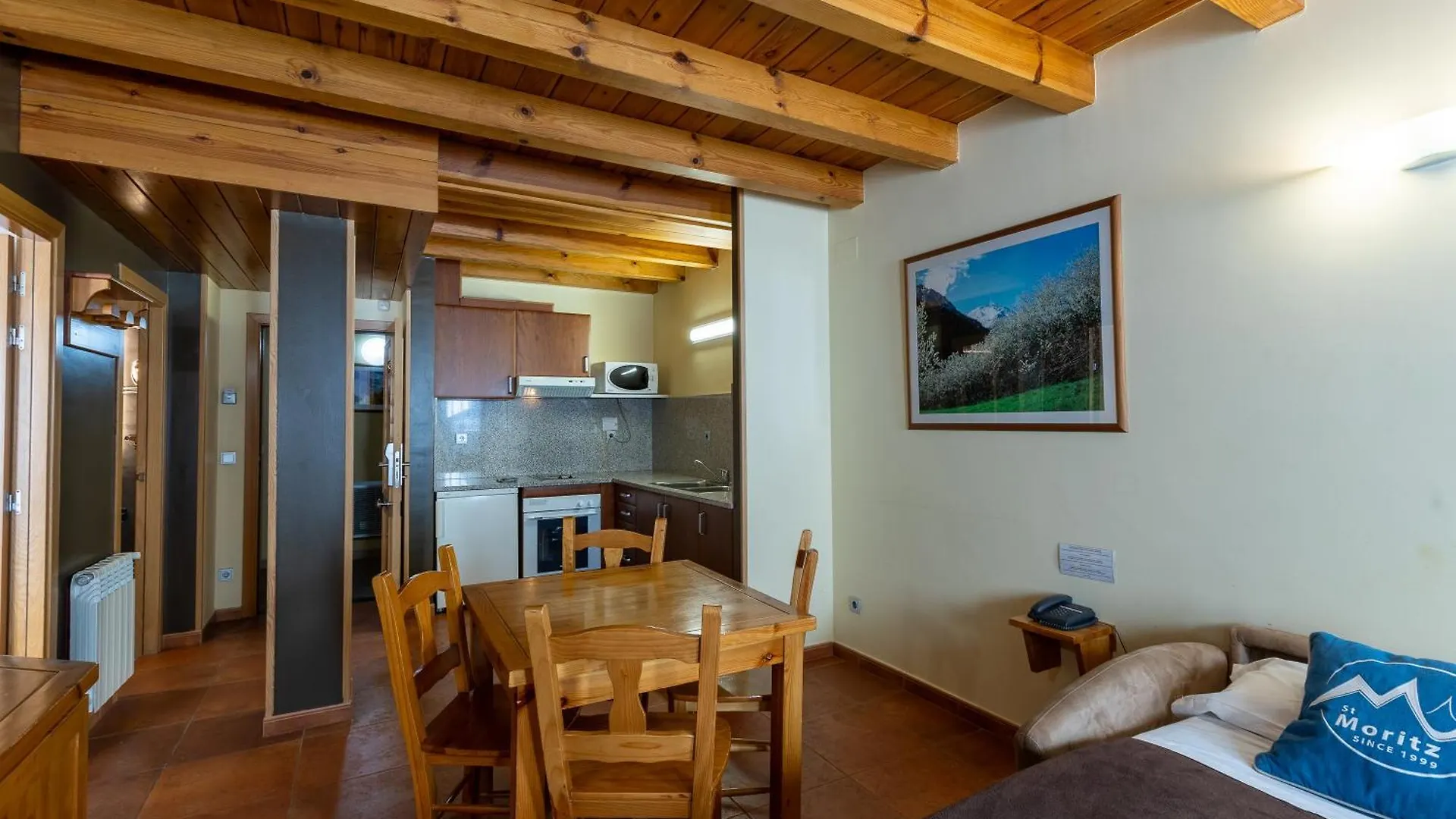 Apartaments Sant Moritz Arinsal Appartamento